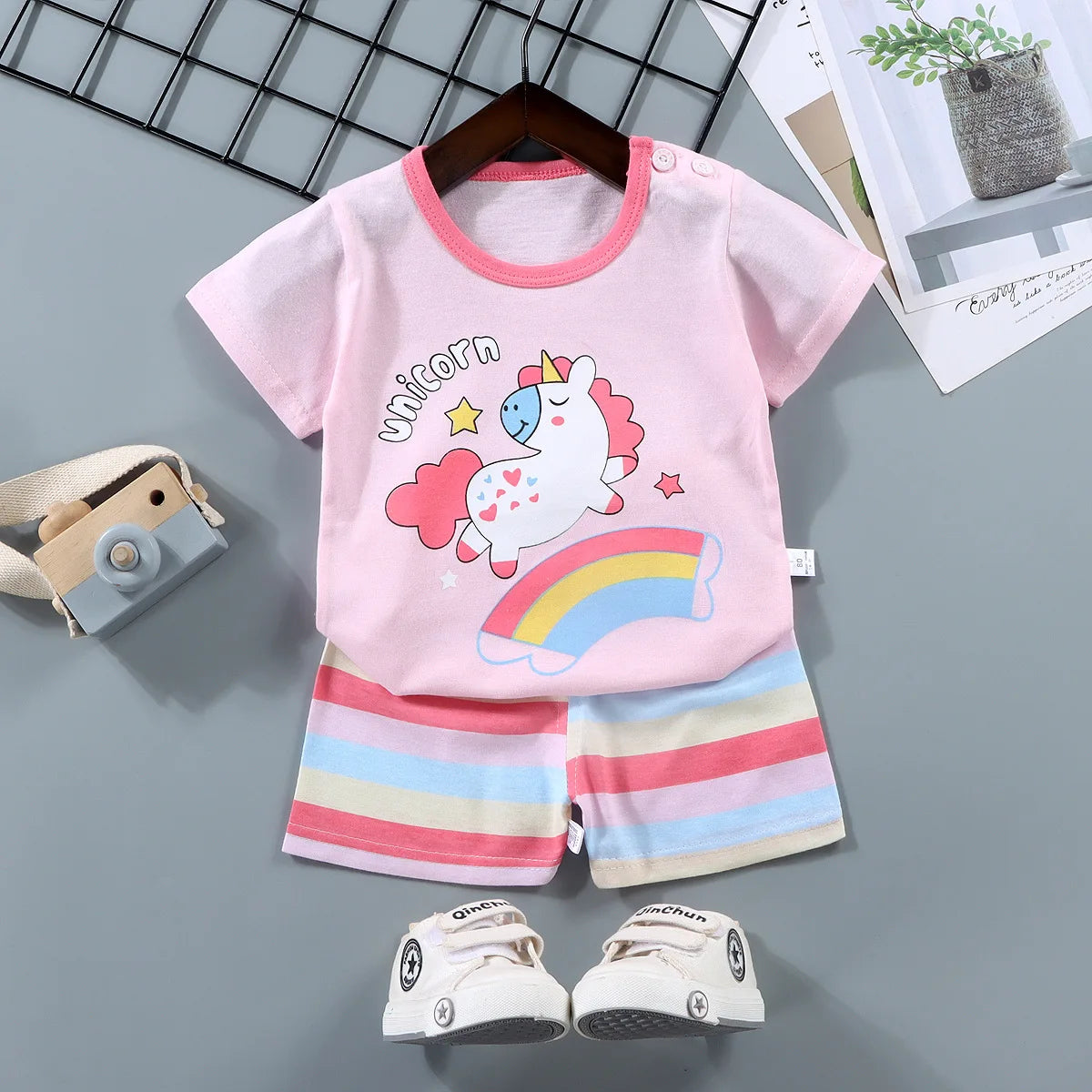 Unisex T-shirt Shorts 2PCS Set