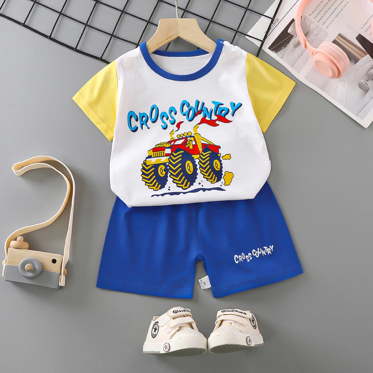 Unisex T-shirt Shorts 2PCS Set
