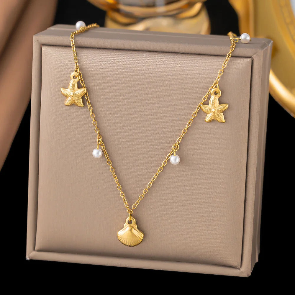 Women Shell Layered Necklace