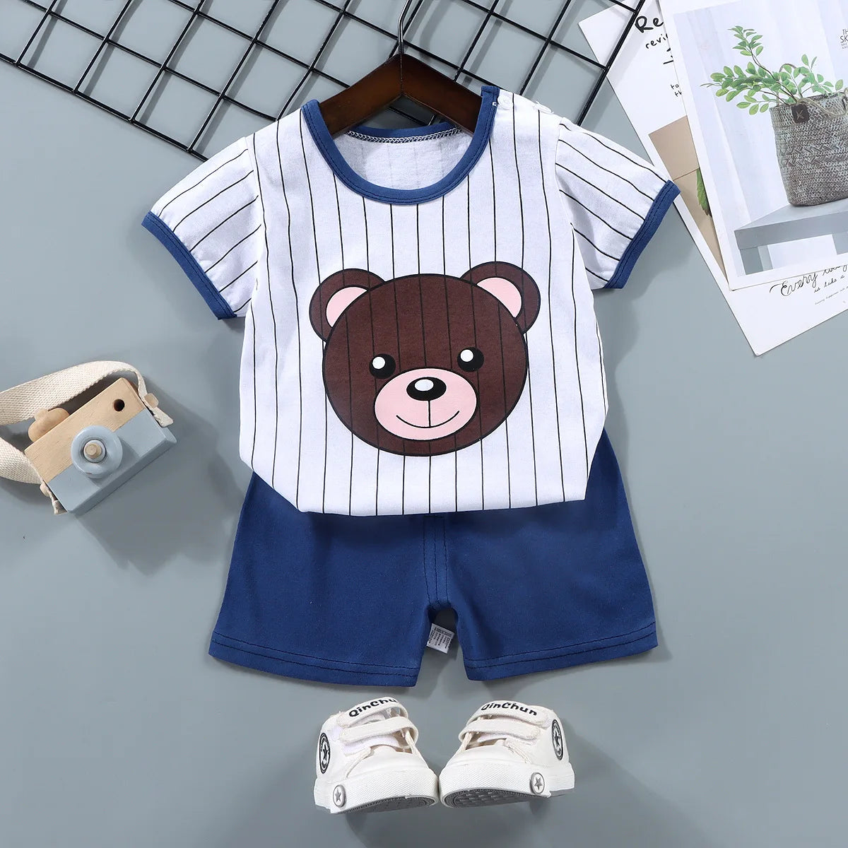 Unisex T-shirt Shorts 2PCS Set