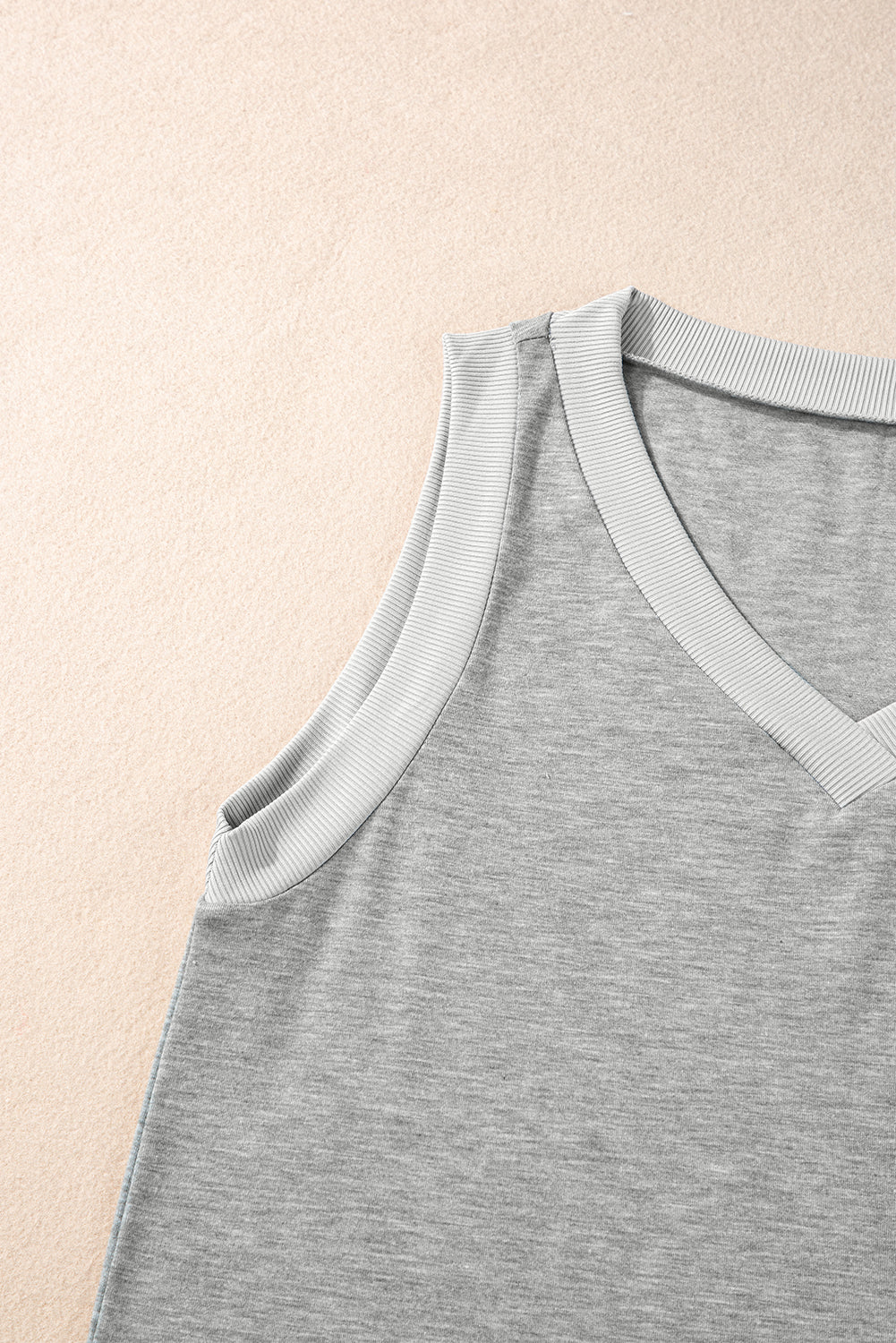 Gray Contrast Trim V-Neck Loose Fit Tank Top