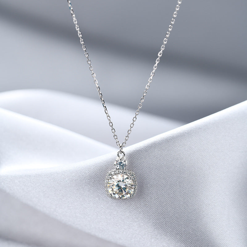 925 Sterling Silver 2 Karat Moissanite Necklace For Women