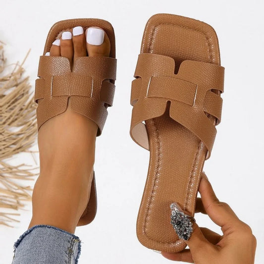 Ladies' Fashionable Casual Flat Sandals