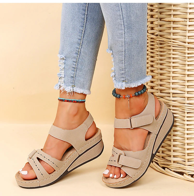 Outdoor Ladies Wedge Sandals