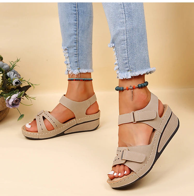 Outdoor Ladies Wedge Sandals