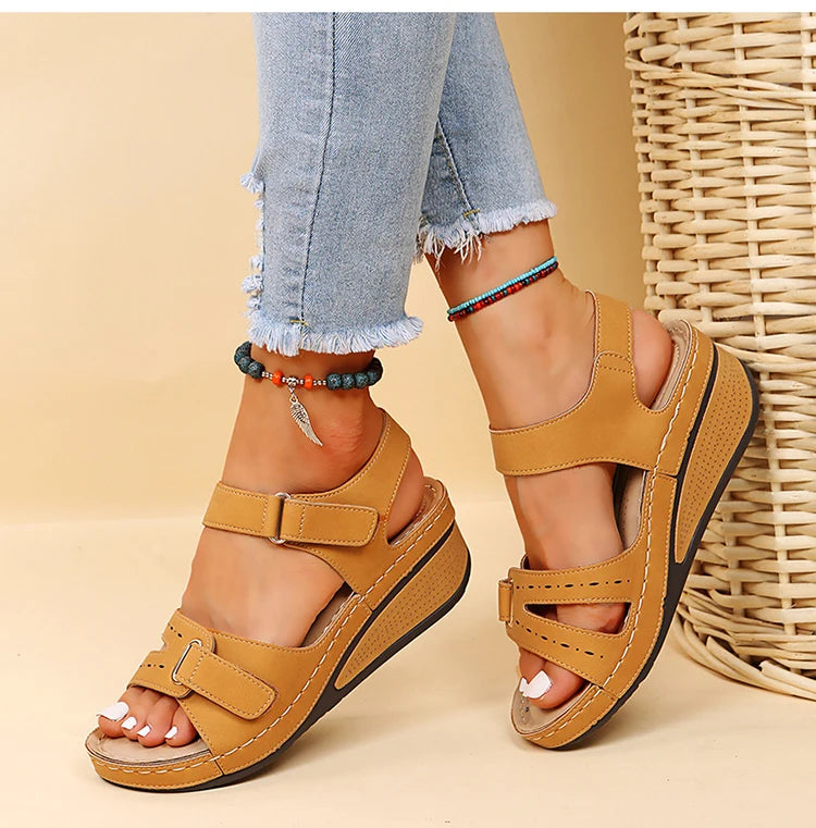 Outdoor Ladies Wedge Sandals